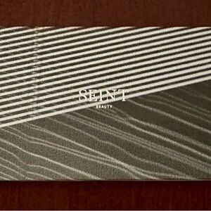 Seint magnetic compact